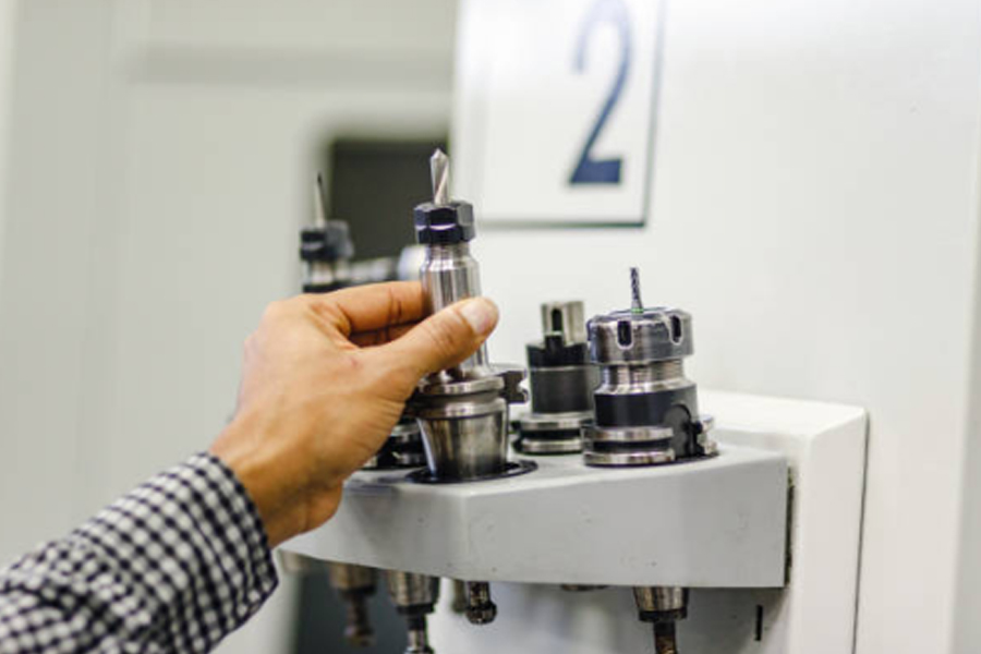 多轴破五轴联动限制！协同切削让航空涡轮与汽车缸体产能飙升